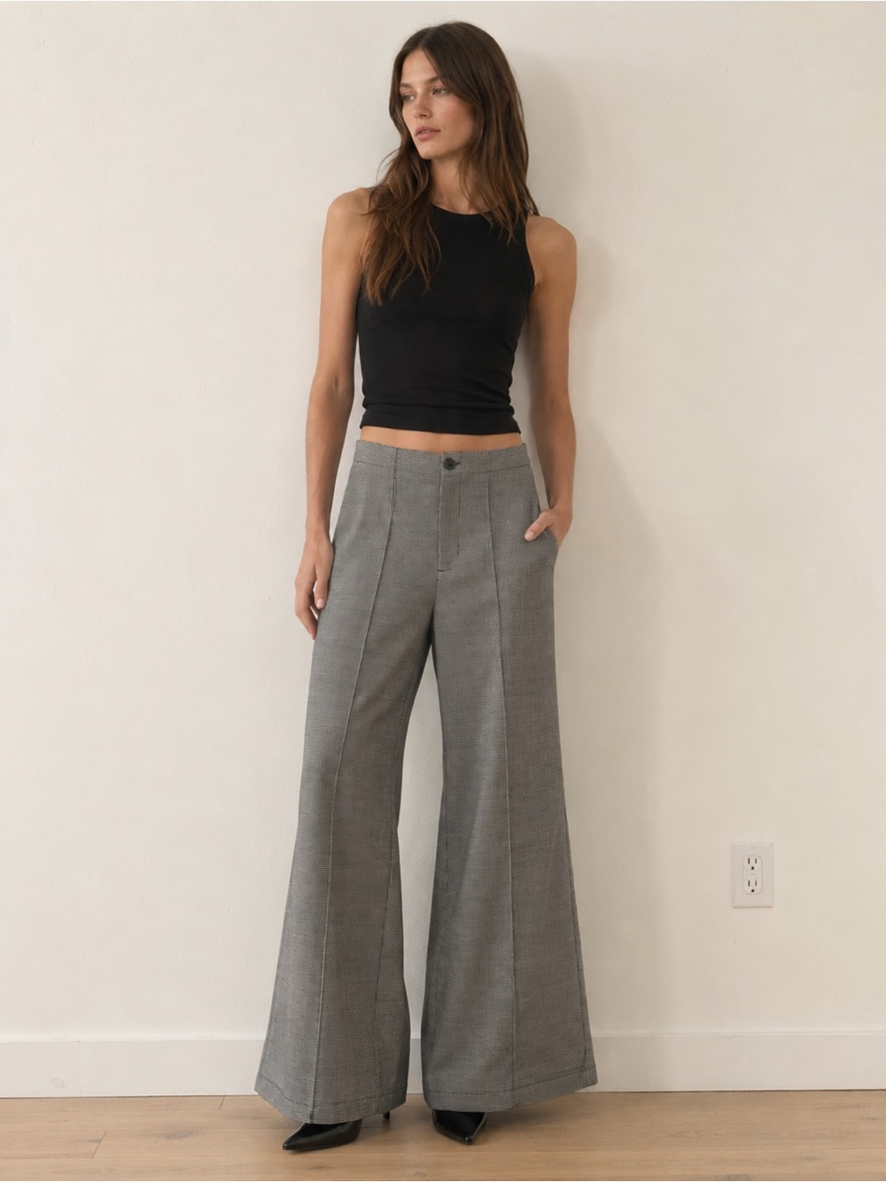 Reformation Houndstooth Wide Leg Trousers - Women’s Size 0P (Petite)